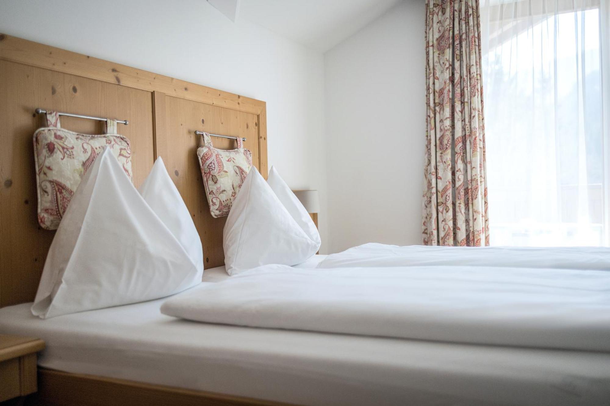 Hotel Sonnegg Saalbach-Hinterglemm Chambre photo